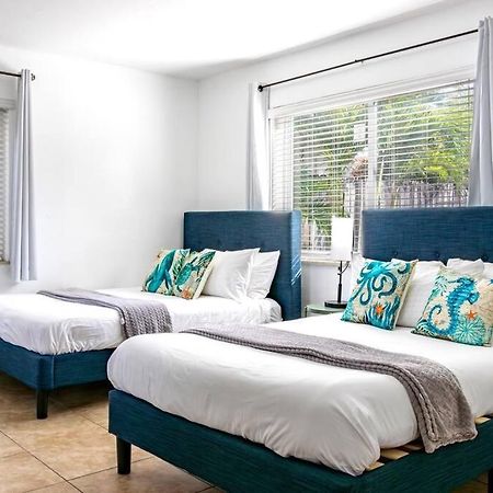 Hollywood Beach Family Pool Home Extérieur photo